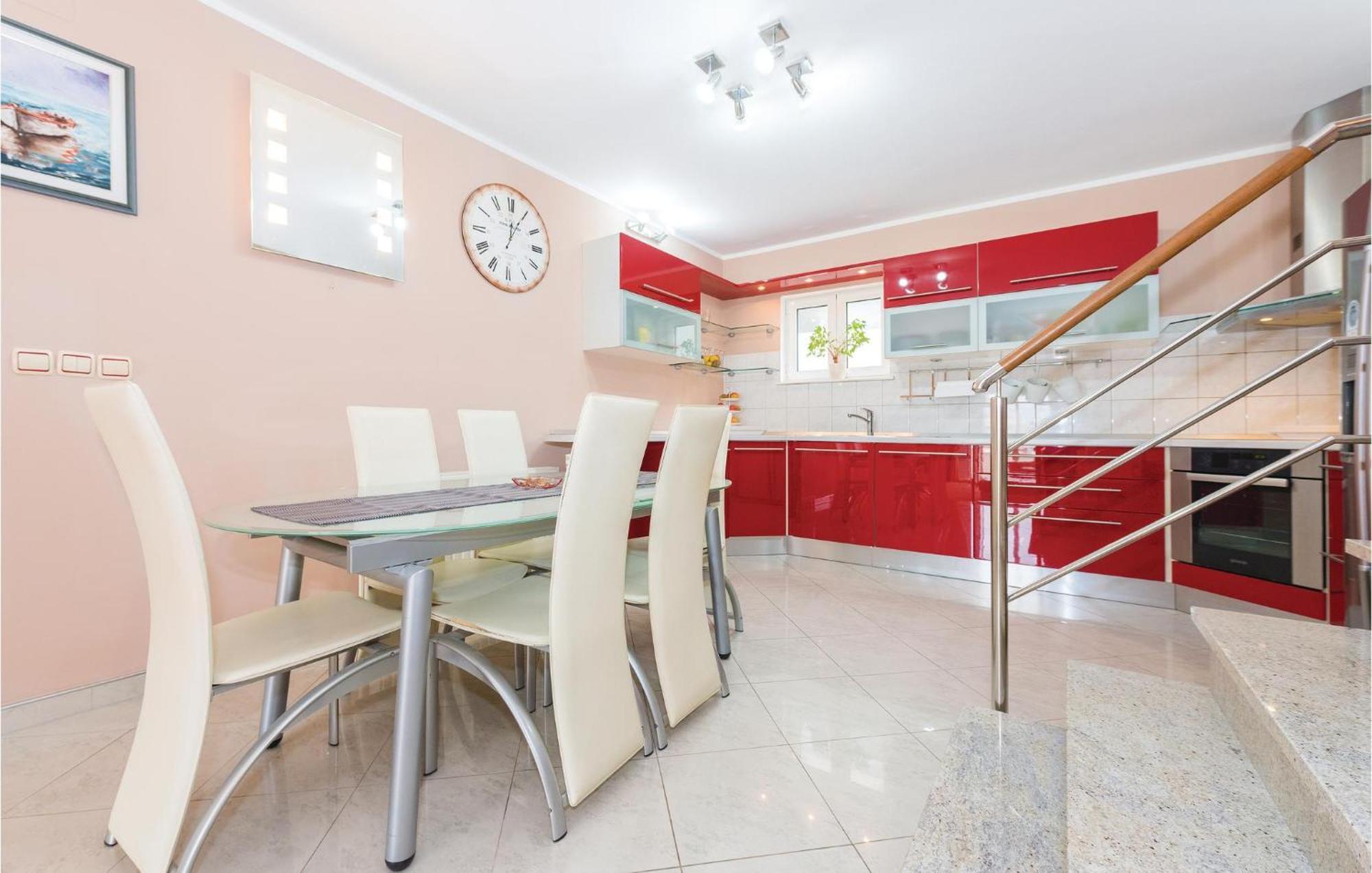 Nice Home In Sibenik With Kitchen 外观 照片