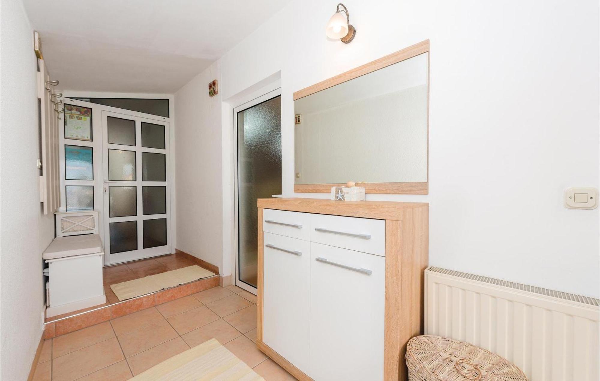 Nice Home In Sibenik With Kitchen 外观 照片