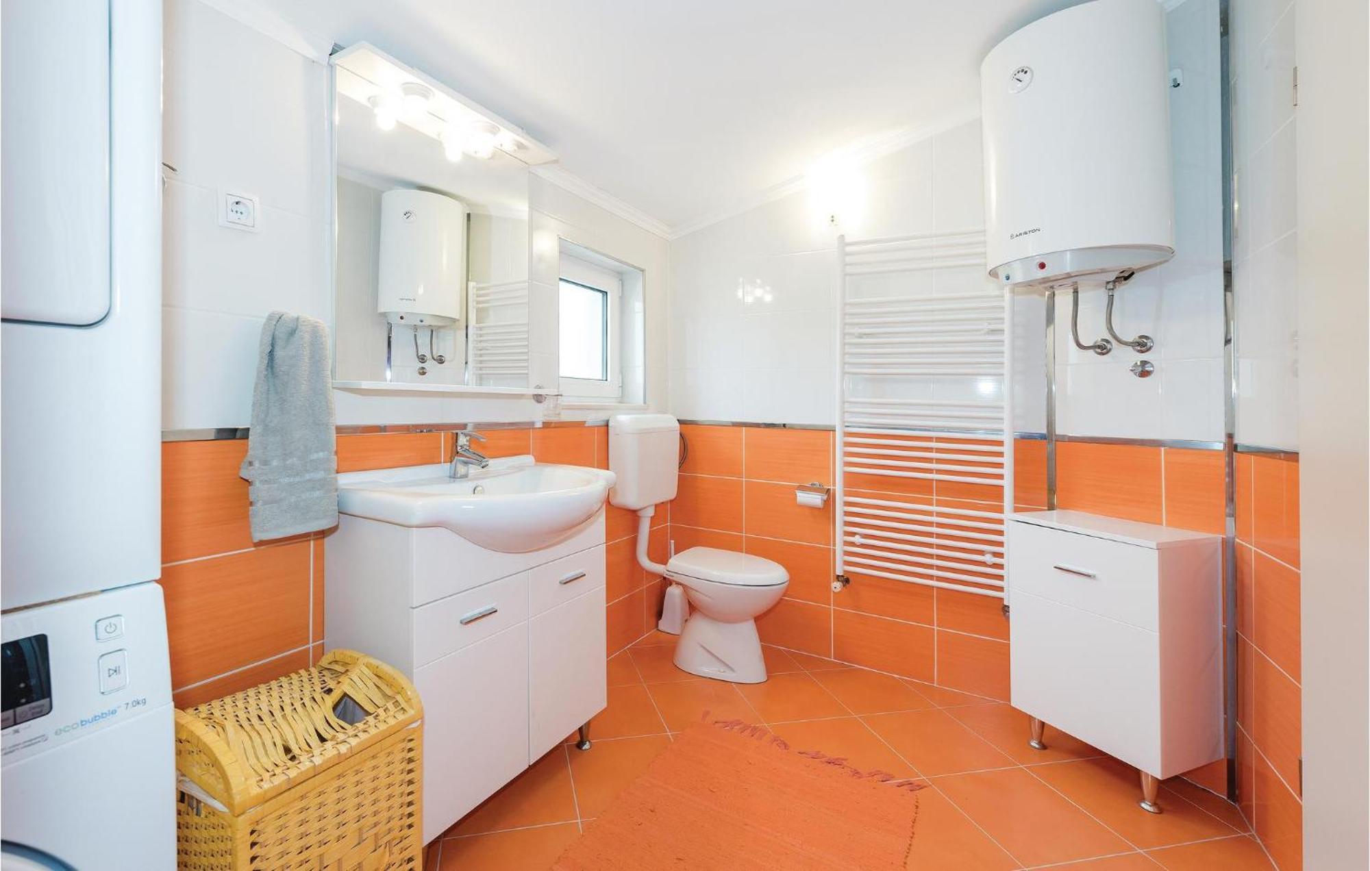 Nice Home In Sibenik With Kitchen 外观 照片