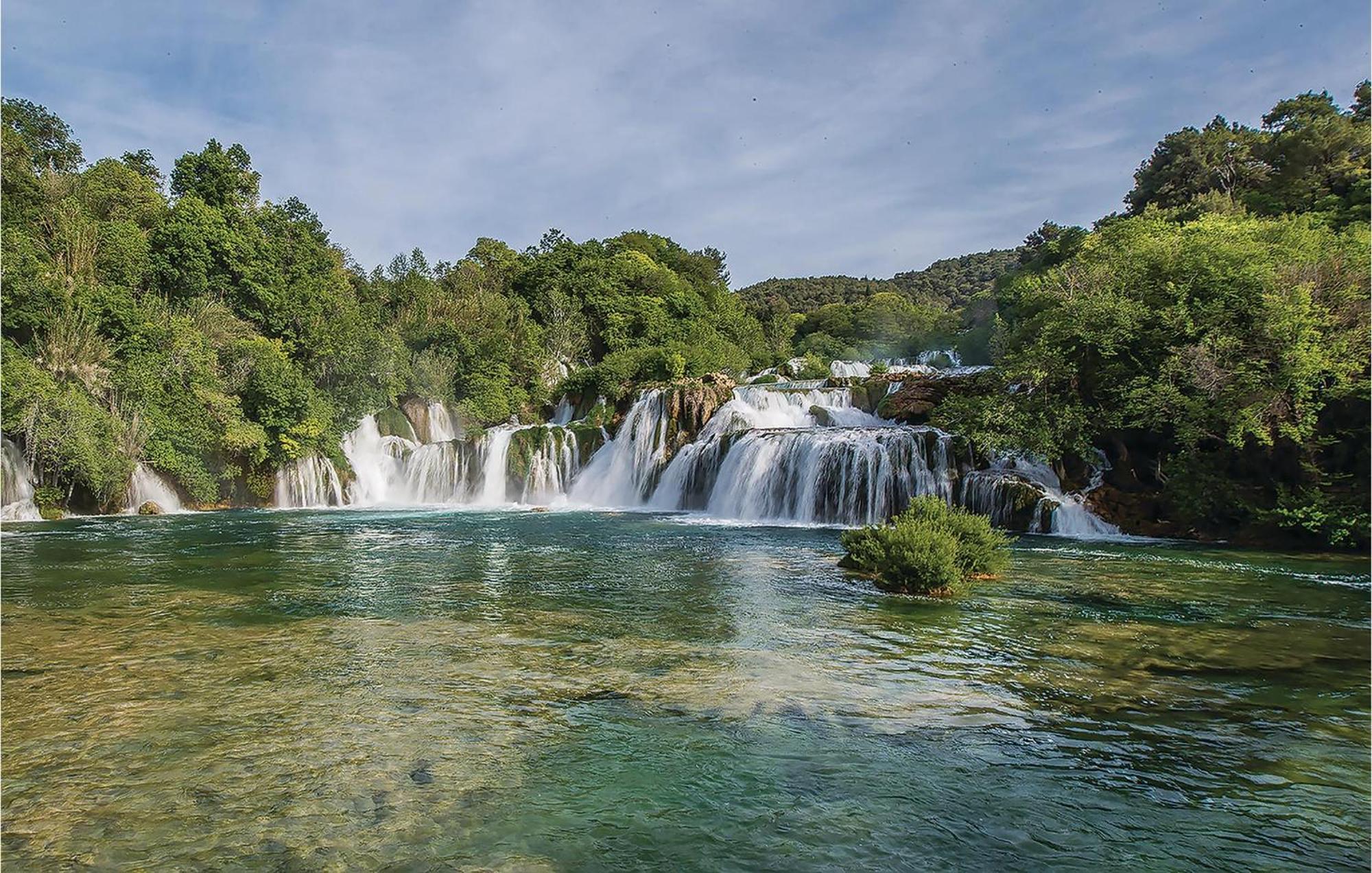 Nice Home In Sibenik With Kitchen 外观 照片